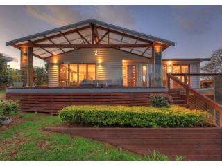 Whaler's Watch Luxury Home Guest house, Queensland - 2