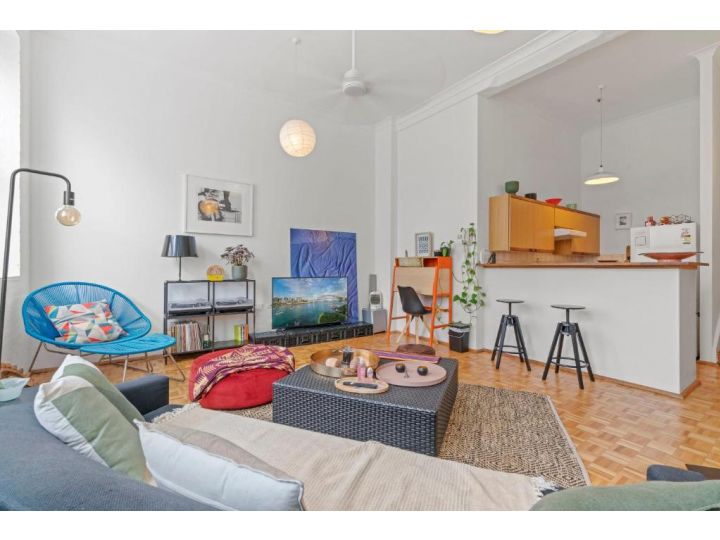 Wharehouse Apartment in the Heart of Trendy Redfern! Apartment, Sydney - imaginea 3