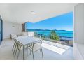 Executive on Whisper Bay - Cannonvale Apartment, Airlie Beach - thumb 1