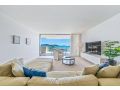 Executive on Whisper Bay - Cannonvale Apartment, Airlie Beach - thumb 7