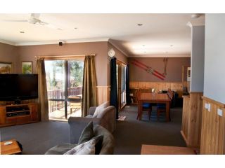 Whistler Guest house, Bright - 2