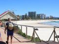 White Caps Unit 3 - 400 metres to Kirra beach Apartment, Gold Coast - thumb 16