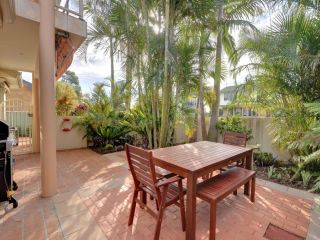 White Horses, 7A Achilles Street Guest house, Nelson Bay - 3