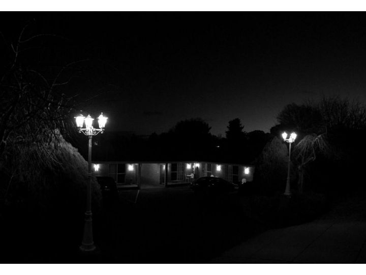 White Lanterns Motel Hotel, Armidale - imaginea 2