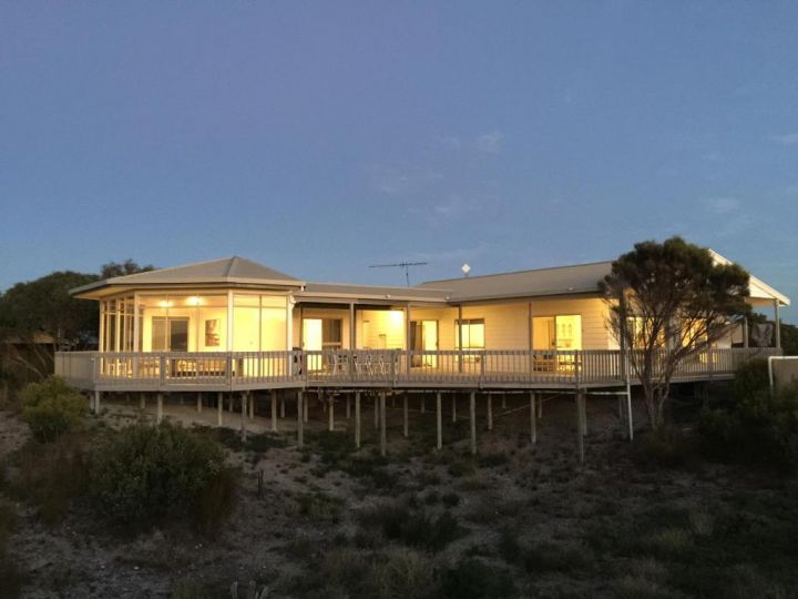 White Sands Holiday Retreat Guest house, Island Beach - imaginea 2