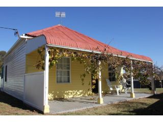 Whitening Cottage Guest house, Tumbarumba - 5