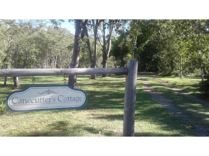 Whitsunday Cane Cutters Cottage Guest house, Cannon Valley - imaginea 1