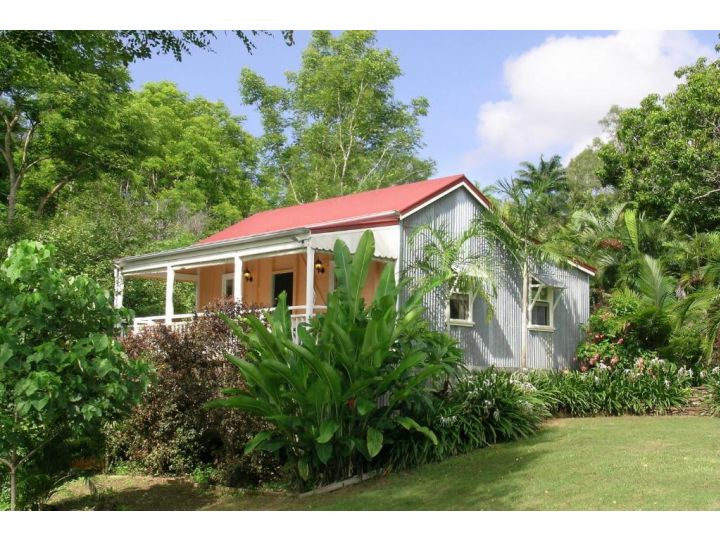 Whitsunday Cane Cutters Cottage Guest house, Cannon Valley - imaginea 2