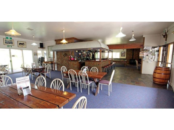 Willalooka Tavern Hotel, South Australia - imaginea 1