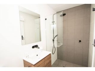 Willow Court Unit 1 Apartment, Broken Hill - 3