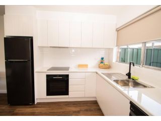 Willow Court Unit 1 Apartment, Broken Hill - 5