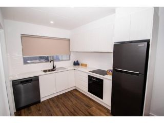 Willow Court Unit 4 Apartment, Broken Hill - 4