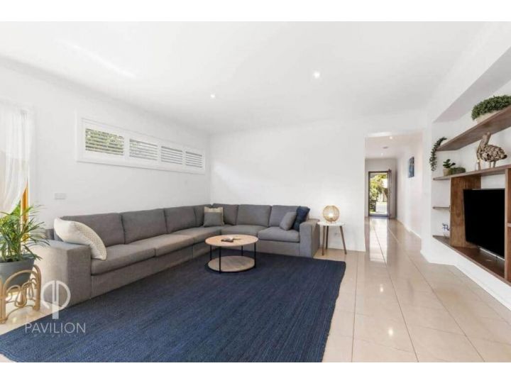 Wiltons Riverside- Sleeping 9, Pet friendly Guest house, Ocean Grove - imaginea 1