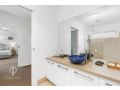 Wiltons Riverside- Sleeping 9, Pet friendly Guest house, Ocean Grove - thumb 8
