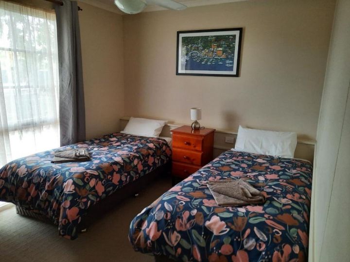 Winbi River Resort Holiday Rentals Apartment, Moama - imaginea 7