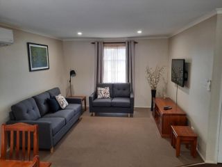 Winbi River Resort Holiday Rentals Apartment, Moama - 1