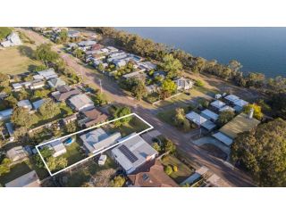 Windsong - Pet friendly, wifi and close to water Guest house, Paynesville - 2