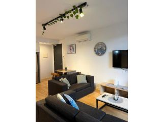 Windsor Apartments- 2bd 2bath Apartment Apartment, Melbourne - 4