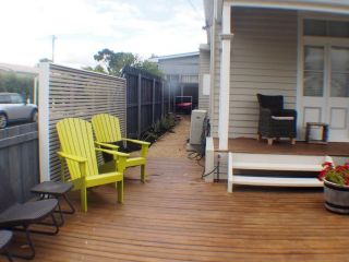 Windsor Cottage Guest house, Kingston Beach - 3