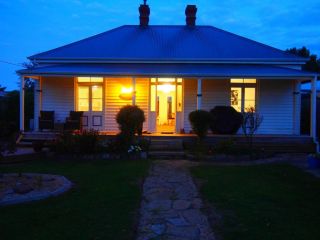 Windsor Cottage Guest house, Kingston Beach - 2