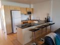 Spacious 4 BR and 2 Bathrooms City Apartment Apartment, Adelaide - thumb 6