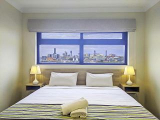 The Windsor Apartments and Hotel Rooms, Brisbane Aparthotel, Brisbane - 1