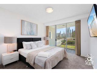 Wings Apartments - QStay Apartment, Gold Coast - 2