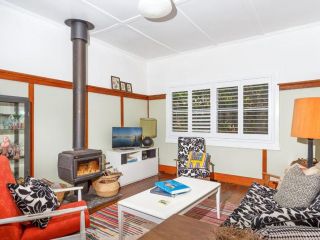 Witts Oasis Two traditional Tea Gardens cottages Guest house, Tea Gardens - 5