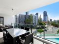 Wonderful Modern 3 Bedroom Apartment in Sierra Grand Apartment, Gold Coast - thumb 4