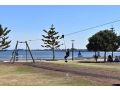 WOODY Pt - AMAZING 1970&#x27;s SHARE HOUSE BY THE SEA-3 rooms available! Guest house, Queensland - thumb 17