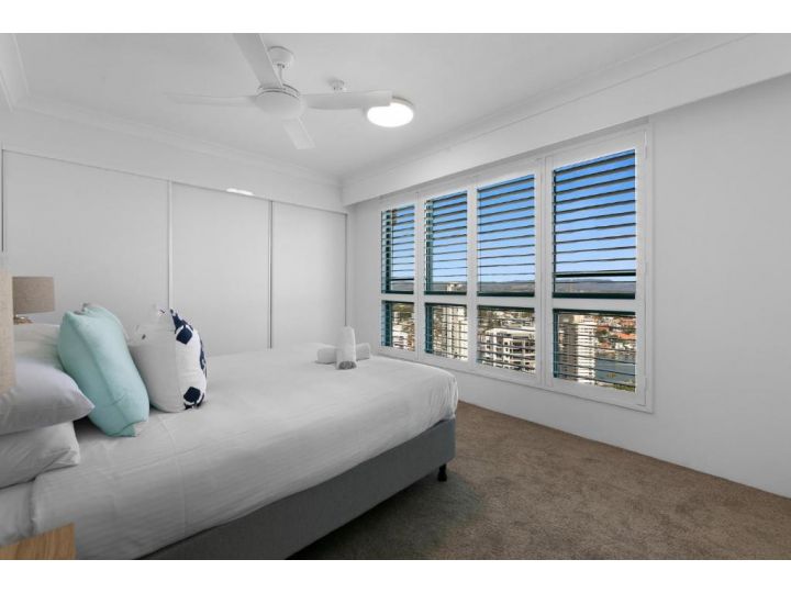 Wraparound views on 29th lvl with Gym Pool & Spa Apartment, Gold Coast - imaginea 16