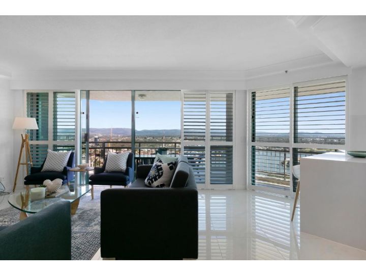 Wraparound views on 29th lvl with Gym Pool & Spa Apartment, Gold Coast - imaginea 7