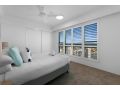Wraparound views on 29th lvl with Gym Pool & Spa Apartment, Gold Coast - thumb 16