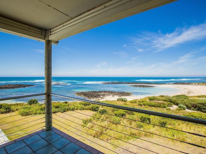WYTONIA 3 PENTHOUSE Apartment, Port Fairy - imaginea 3