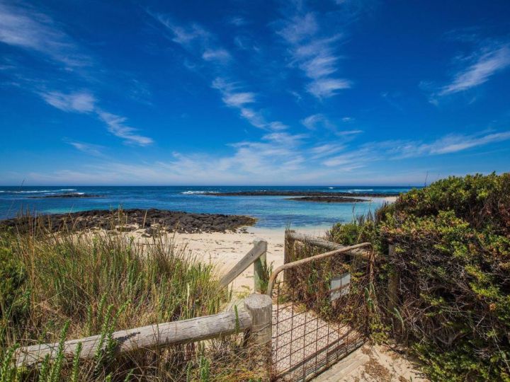 WYTONIA 3 PENTHOUSE Apartment, Port Fairy - imaginea 7