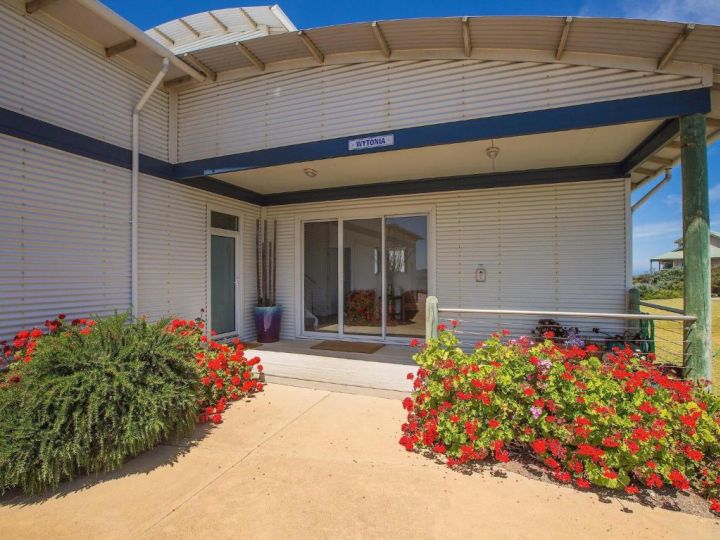 WYTONIA 3 PENTHOUSE Apartment, Port Fairy - imaginea 6
