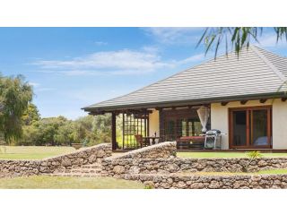 Yallingup Retreat - Romantic Country Retreat for Couples Guest house, Yallingup - 1
