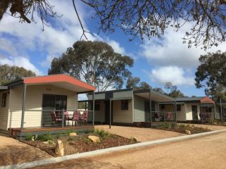 Yarrawonga Riverlands Tourist Park Accomodation, Yarrawonga - 1