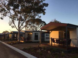 Yarrawonga Riverlands Tourist Park Accomodation, Yarrawonga - 2