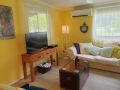 Yellow Cottage - bush and beach Guest house, Agnes Water - thumb 4