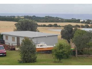 YOLO- 3bdrm beach-house views, near penguins, nbn! Guest house, Ventnor - 3