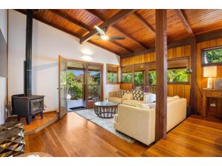 Your Luxury Escape - Coco Beach House Guest house, Byron Bay - 4