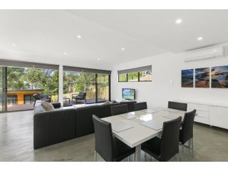 Zahra Lodge Apartment, Lorne - 1