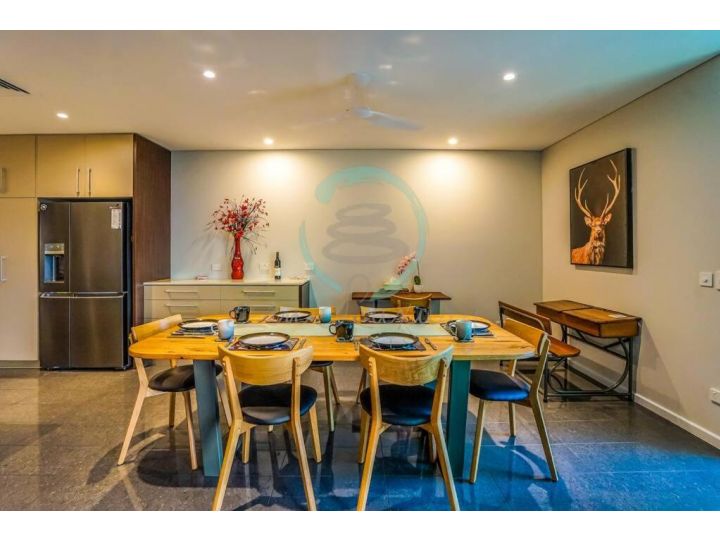 ZEN AT ONE30: 3-BR Luxury Corporate Long Stays Apartment, Darwin - imaginea 1