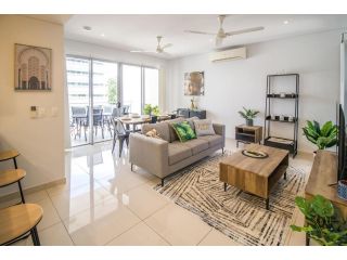ZEN CENTRAL CBD - Affordable 3-Bdrm Apt in the Heart of Darwin City Apartment, Darwin - 1