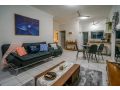 ZEN HIDEAWAY COZY 2-BR/2-BA Modern Unit in Alawa Apartment, Australia - thumb 2