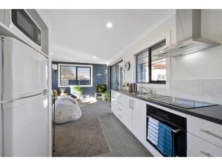 Zoo Villas: Villa Giraffe - Central Wynyard Apartment, Wynyard - 1